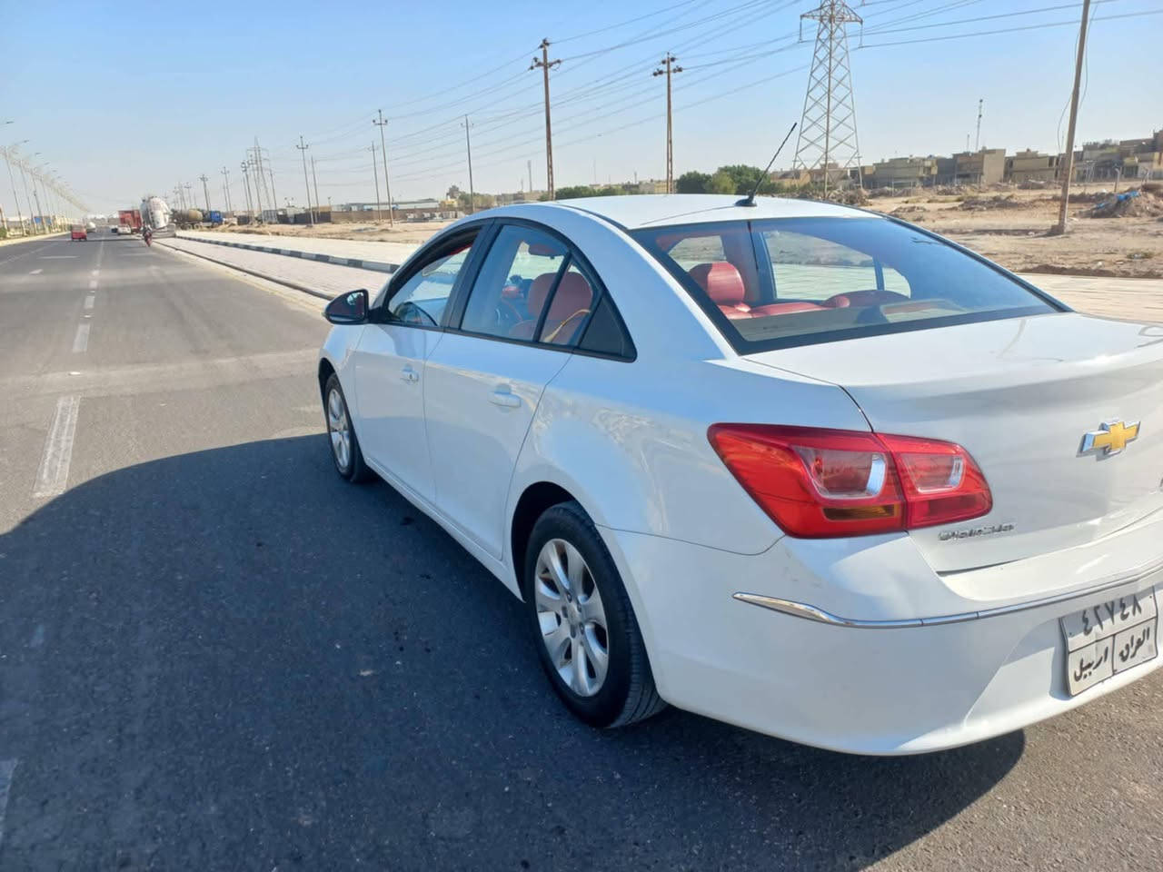 شيفروليه كروز  Chevrolet Cruze
الموديل 2017
رقم السيارة | شمالي أربيل 
موقع السيارة | كربلاء المقدسة 📍
السيارة وارد خليجي ✅ 
بأسم الشركة ضمان كفالة وتحويل مباشر ووكالة  
منظومة زنون  ⚠️ 
المواصفات 🔰 
أرضية جلد ✅ 
مقاعد جلد ✅ 
شاشة كبيرة الحجم ✅
شاشة أعطال ✅ 
كير جديد ✅ 
محرك جديد ✅ 
تحكم استيرن جهتين ✅
نافذة ups✅
تحكم مري كهربائي✅
جرص احزام الامان✅
جرص 120✅
صندوك بصمة✅
مانع انزلاق 
كشاف ضبابي خلفي
وبقية المواصفات المعروفة 🔹***********
