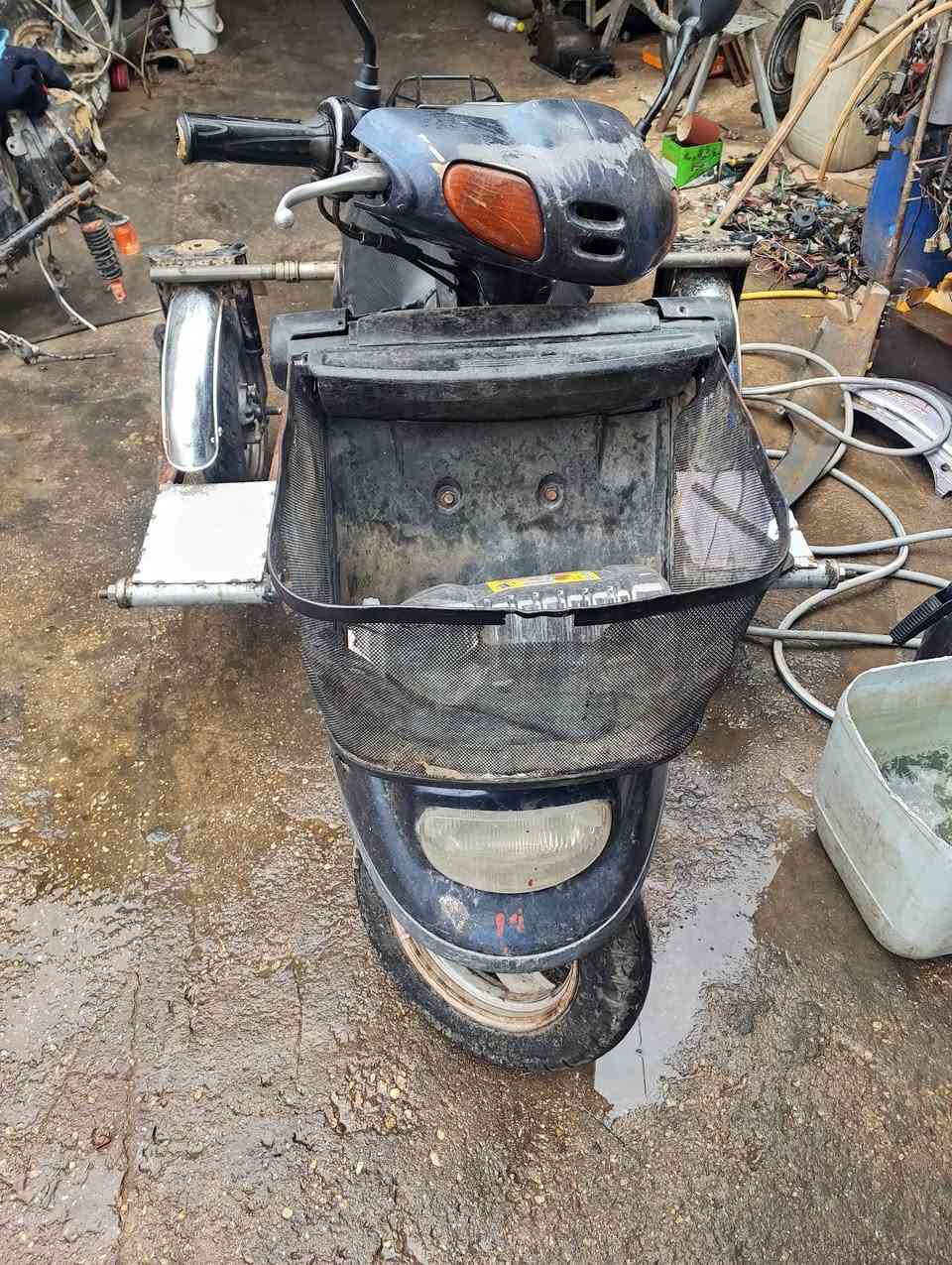 ماكس بوليسي محرك ناعم كهربائيات كله شغاله 
منغولي محوره وجاهزه ذوي الاحتياجات الخاصه شغاله وجاهزه سلف وهندر وشلعه ومعدل


**إذا كنت صاحب هذا الإعلان وتريد حذفه لأي سبب، رجاءا أرسل رسالة إلى الدعم الفني**