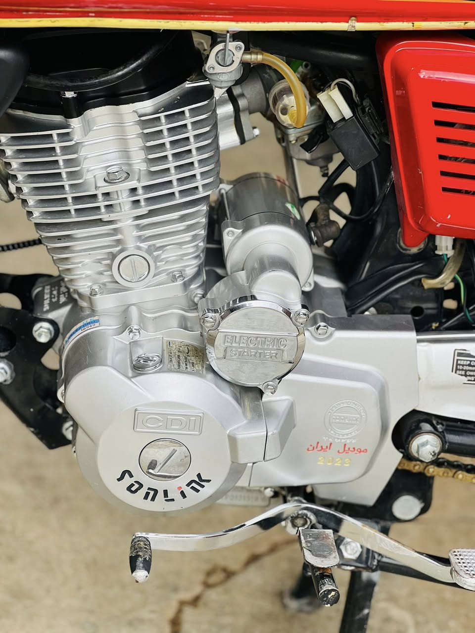 أسلام عليكم

ماطور سافين موديل 23 للبيع محرك شرط ما مفتوح

منفيس موجود اسعر 600 وبي مجال مكاني عوجيله ‭0782 893 2973‬
