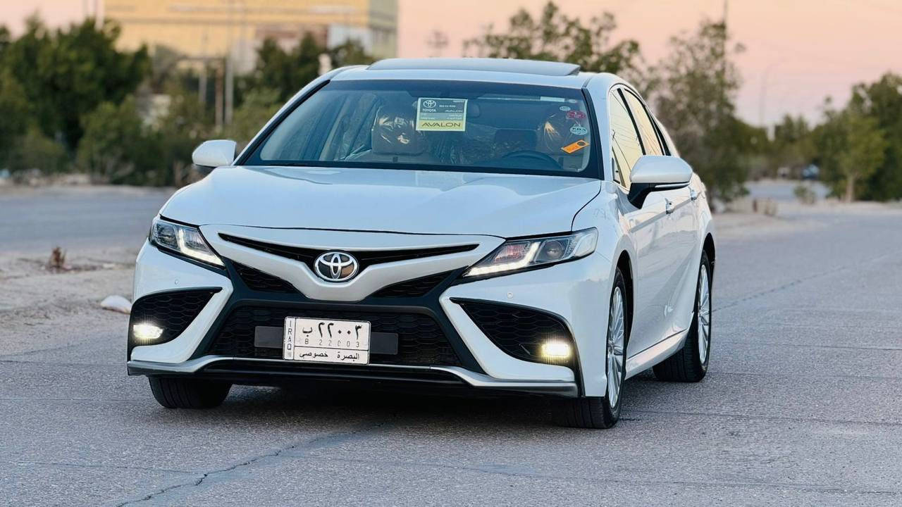 كامري 2019 خليجي GLE فول مواصفات 1/1 
ألون صدفي رقم بصره مميز سنويه 2028 تحويل ثاني يوم بيه قطعتين صبغ بيبان صفحه العبري بدون ضربه اثر شخط بسيط مكينه وكير وحداده تخم تاير اي نقص مابيه ماشيه 108 كم السعر 188$ورقه مجال بسيط 
عنواني البصره ***********
