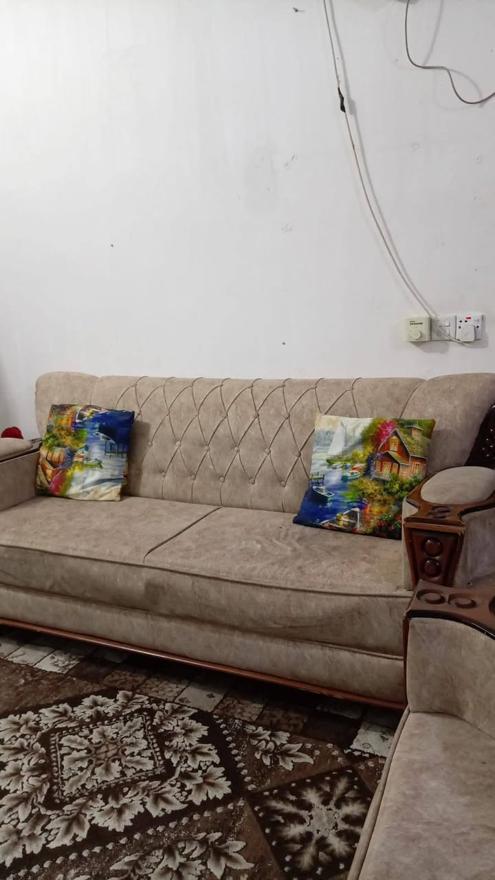 طباخ البيع مكان الغالبيه سيف سعد ٢٦٠ بي شغال فرن والعيون وتخم ١٥٠


**إذا كنت صاحب هذا الإعلان وتريد حذفه لأي سبب، رجاءا أرسل رسالة إلى الدعم الفني**