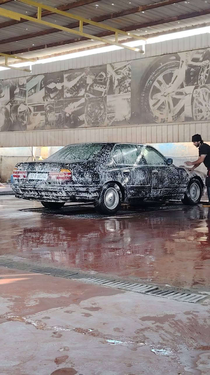 السلام عليكم للبيع  بي ام دبليو 730   8سلندر اصل وفصل موديل 1994  مكينه كير فول وكفاله  كهربائيات  شغاله تبريد شغال بس غاز 
داخلها كله نظيف بدون حادث صبغ لجمالية عام . 
السعر 58  
الانبار /الكرمة 
رقم الهاتف. /***********
