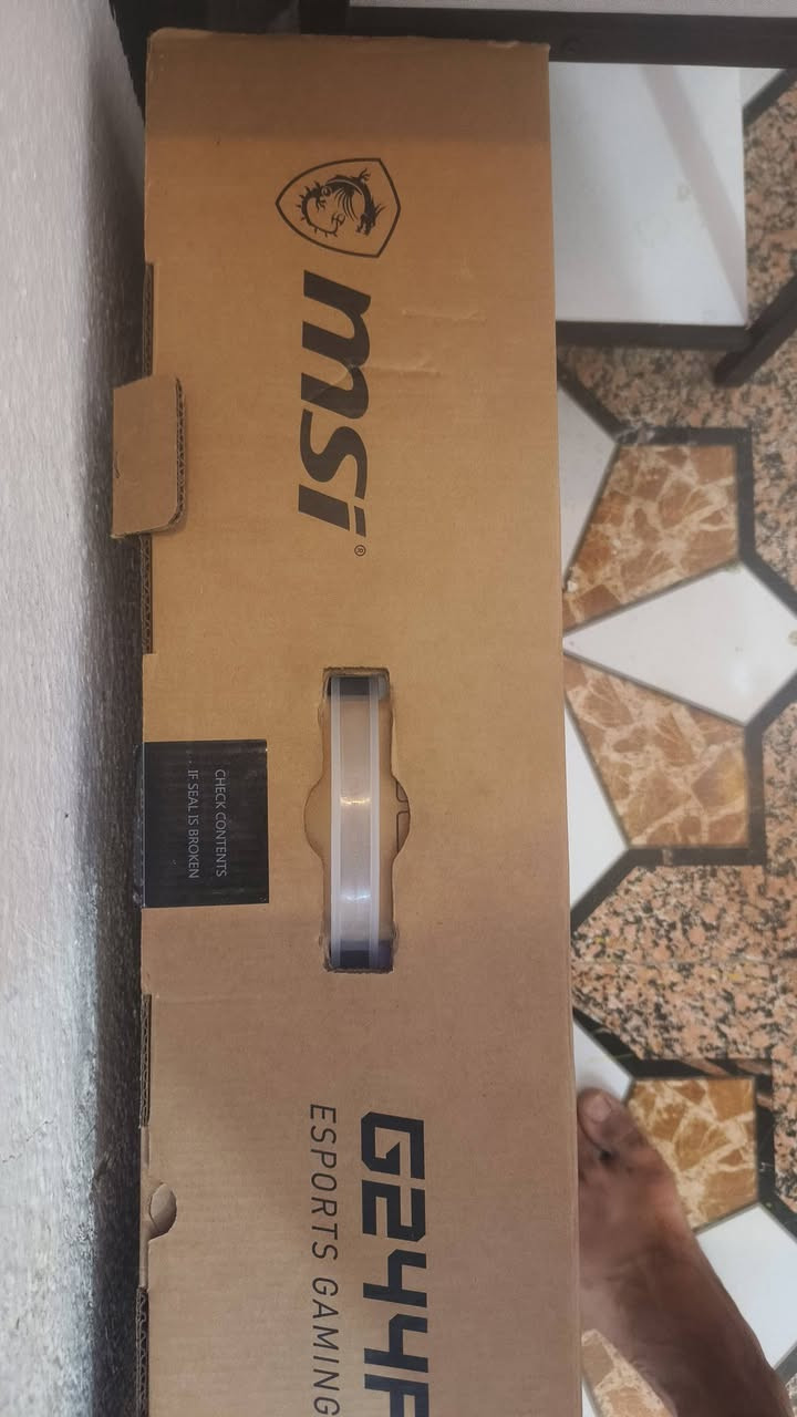 شاشه للبيع msi 180 هرتز شاشه نضيفه ومامشتغله اهواي نضافته 90% للبيع سعره 175 وبيه مجال كيبورد ريد دراكون سعره 25 وسماعات كلش قويات ونوعيه ممتازه سعرهن 35 وماوس وماوس باد سعرهن 25 ماوس حترافي عنوان بصره ***********
