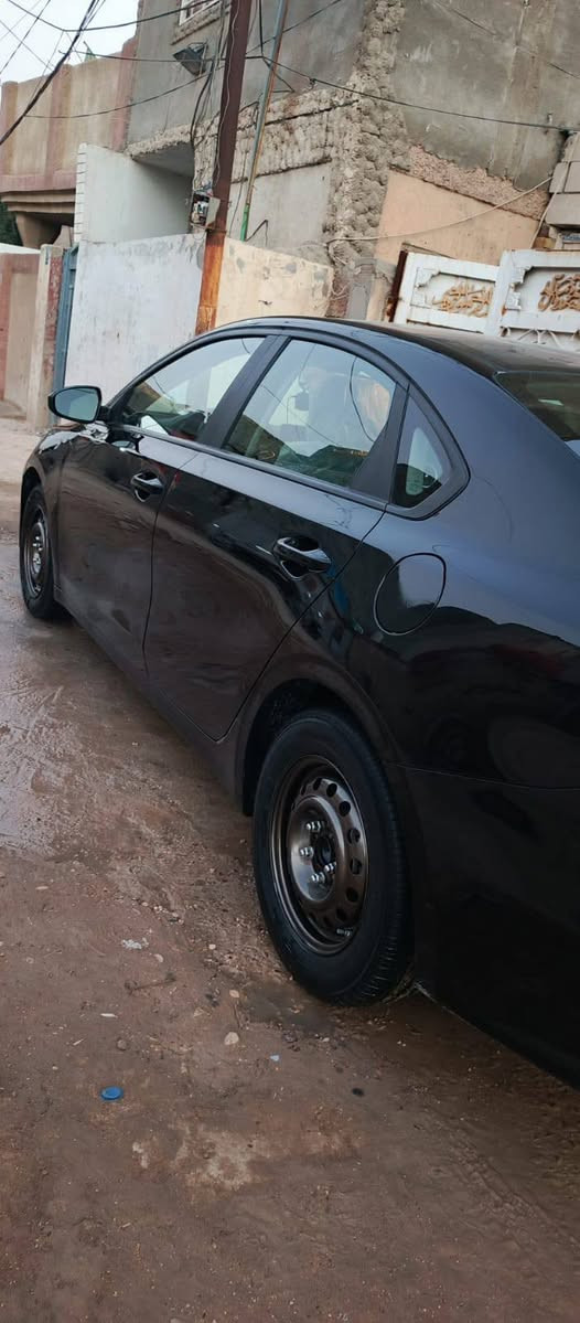 السلام عليكم فورتي 2024 مكينه ألفين ماشي 8 ألاف السياره كلش حلوه حادثه جاملغ أمامي وبنيد فقط وباقي السياره مكفول السعر 130 وبيه مجال للاستفسار ‏‪***********‬‏
