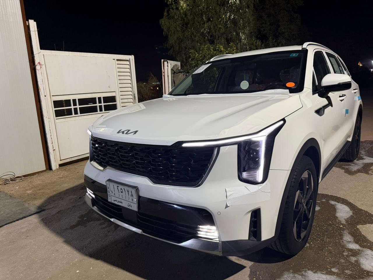 السلام عليكم
للبيع سورنتو 2024  خليجي الدولية ام الضمان مكفول كفاله عامه 

زيرو السياره ماشيه 20 وكارتون وبعدهه بنايلون الشركه 

سبير وعده بعدهم والبصمة الثانيه زيرو 

لايت لد 

كشاف زنون 

كير ماوس 

حساس اماميه

حساس خلفي 

كامره متحركه 

سايد بريك دكمه

اوتو هولد

مود درايف

سايد بريك دكمه

بردات خلفيه

تشغيل عن بعد 

صندوك كهرباء

تبريد خلفي

مكينه 3.5

شفتات استيرن

شاحن تلفون

فول تحكمات 

اريل نفكيشن 

بقيه المواصفات المعروفه 

رقم بابل

السعر 305 وبيه شي قليل 

مكان السياره بالحلة ***********
