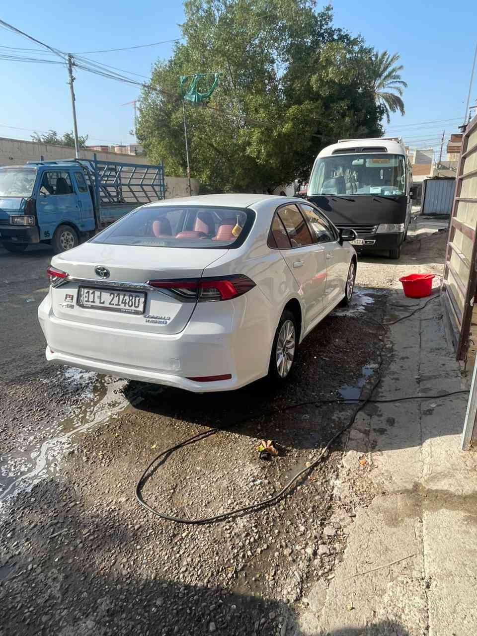 سلام عليكم من رخصه مدير الكروب  كورله موديل ٢٣ ماشيه ٦٠٠٠٠الف بسمي سياره مكفوله مابيه سي بس المشر عليه صخه خفيفه مواصفات  سياره فول معروضه ١٤٥ وبيه مجال حق الجيه مكاني بغداد الزعفرانيه *********** واسف على الطاله
