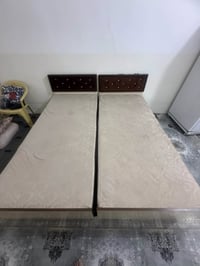 سرير مفرد • عدد ٢ • مرتبة أصلية