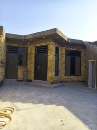 ام الخيل الثانية • ٢٠٠م • كراج كبير