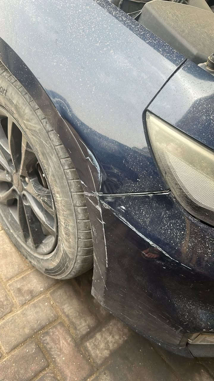 السلام عليكم
ماليبو 2018 خليجي محرك 2500 تنفس طبيعي
كير 6نمر ATF 
ماشية ١٦٦ كيلو 
السيارة كلين بدون حادث بيهه طخات مثل مموضح بالصور بالجاملغ الخلفي جهة السايق 
والجاملغ الامامي عكس السايق
المواصفات بصمة شاشة وباقي الشغلات الستندر مالlt
 
رقمي ***********
