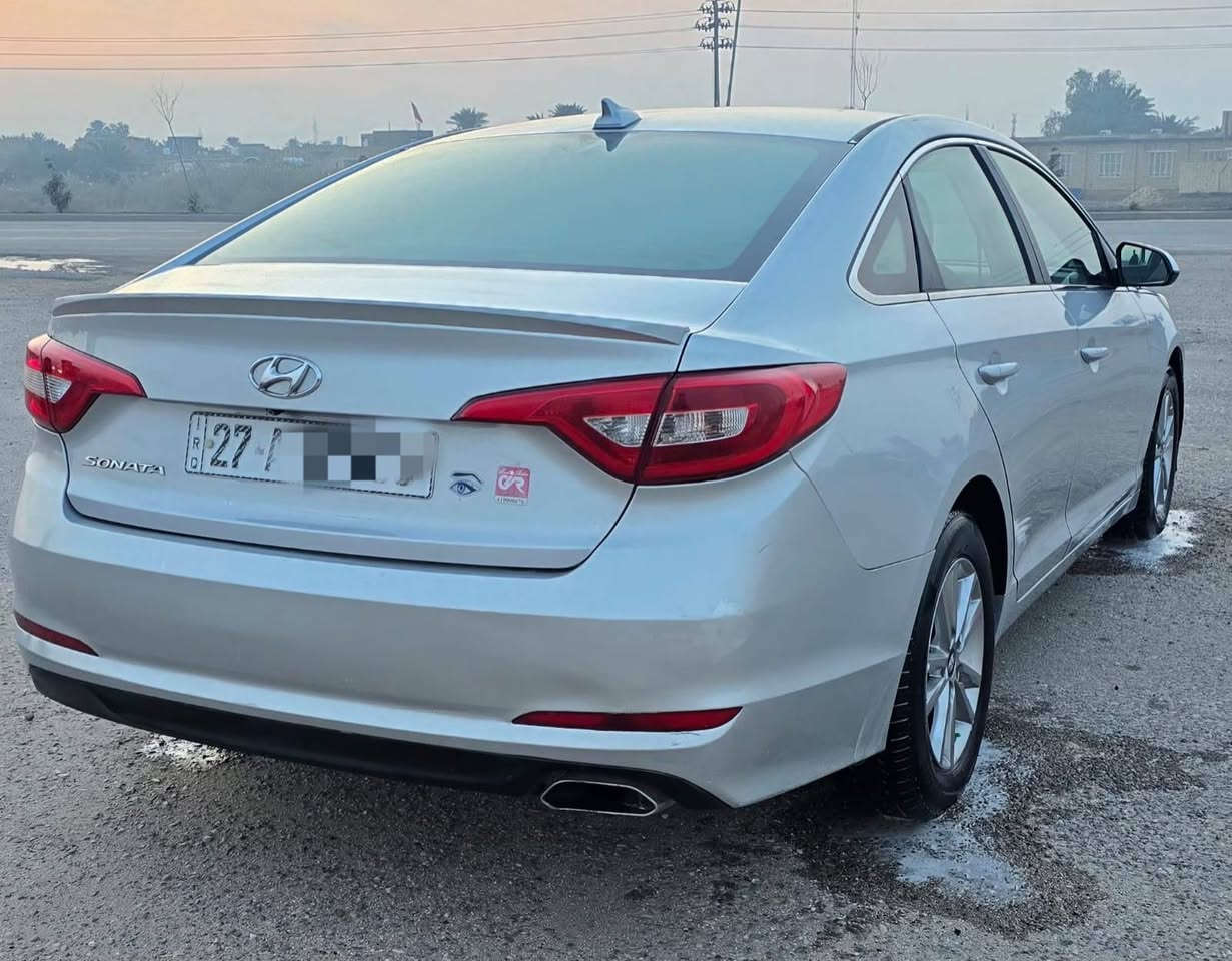 السلام عليكم 
سوناته 2016 وارد أمريكي تبديل بنيد فقط بدون دواخل بدون ارباك رقم ذي قار تحويل مباشر   مكينه 2400 لاتنقيص لاتبخير  كير حداديه تبريد تدفئه كهرباء دواخل وضع الشركه ماشيه 170 مواصفات 
شاشه+كامره دواره+ فول تحكم ستيرن+ثلاثة انظمة قياده+نظام ايكو+مانع نزلاق+ويل كب أصلي+ منظومة زنون.   للعنوان الناصرية مركز السعر(122) وبيه مجال بسيط حق الجيه 
***********
*********** ناصرية, ذي قار
