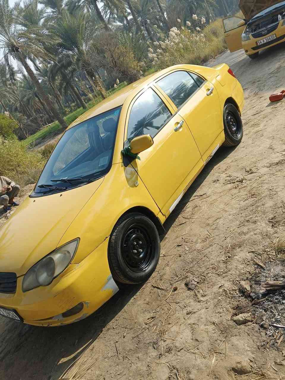 السلام عليكم بيوايدي موديل 11 رقم كربلاء انكليزي سياره حلوه مكينته بيه بخار ولكير  النمره الثانيه تفلت تحويل مباشر السعر 30 مكاني بابل رقم الهاتف ***********
