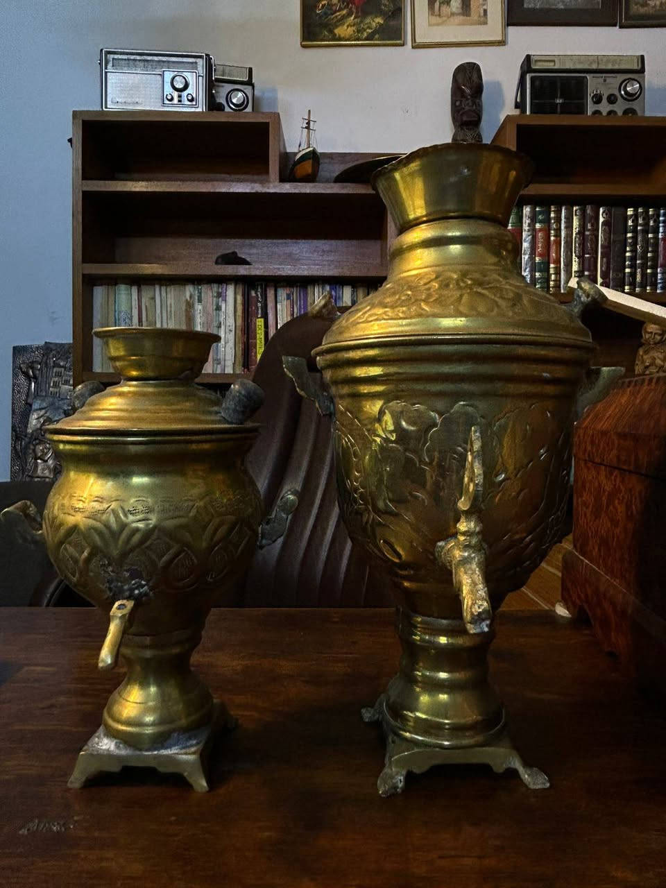 سلام عليكم عندي مجموعه من نحاسيات قديمه هاي نموذج من عده موجود هواي بعد وعندي اغراض باله وانتيكات يحب يشوفه بالخدمه مكاني بغداد تواصل خاص


**إذا كنت صاحب هذا الإعلان وتريد حذفه لأي سبب، رجاءا أرسل رسالة إلى الدعم الفني**