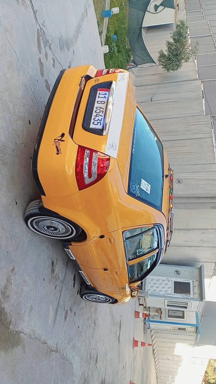 سيكي ٢٠١٢ بسمي بدون ضرر صبغ حزام جماليه مكينه وكير شرط السياره باسمي شرط الوكاله والتحويل رقم نكليزي طخم امامي وخلفي جديد طخم تاير جديد السياره تدفئه وتبريد شرط عل سويج
سنويه ٢٠٣١ كاربون بيها ورقي 
***********
***********
