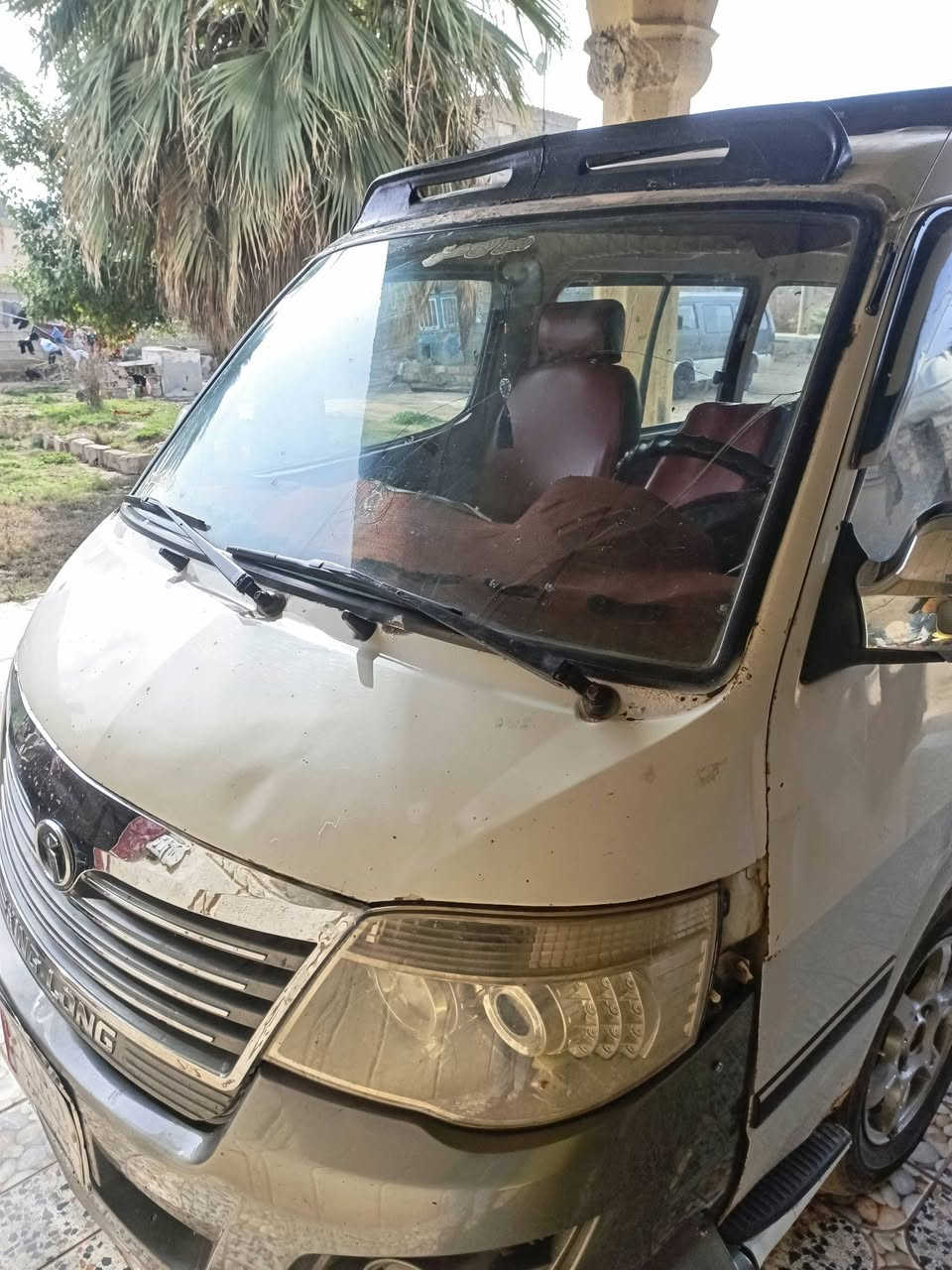 فتون 8محدثه 11محرك ونجي مجول ياباني كفاله حداديه وره وجدام سياره جهازه دواخل جلد ماروني سعر 68ورقه ***********
