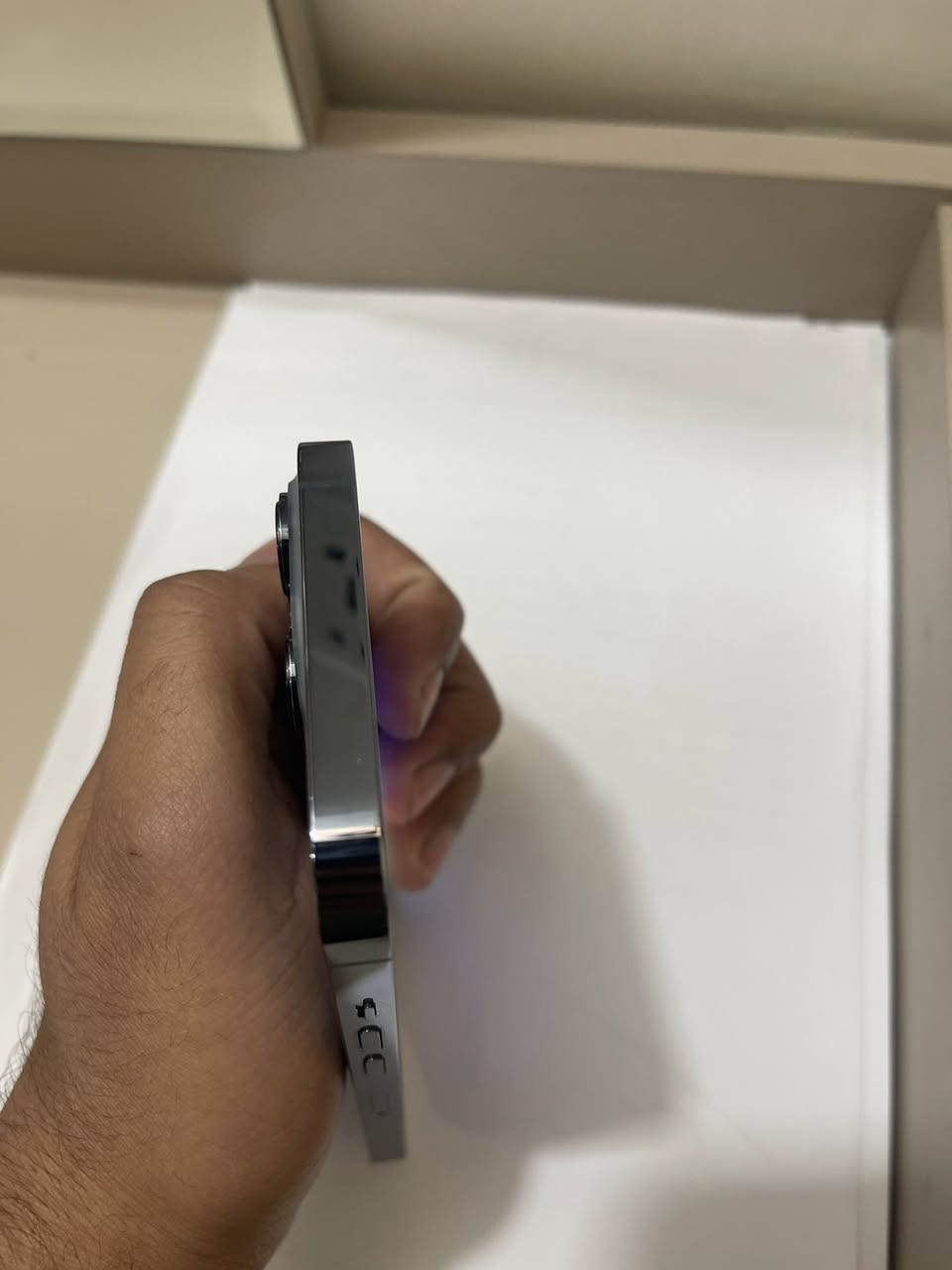 السلام عليكم ايفون 13 برو الصغير مو برو ماكس
انضافه 100٪؜ التلفون جديد 

مداخل تصليح كله بلاد نموذج m

ذاكرة ٢٥٦

البطاريه 86 بلاديه ويا شاحنه فقط  

مكاني بغداد جسر ديالى الجديد 

السعر ٥٥٠ 

***********
