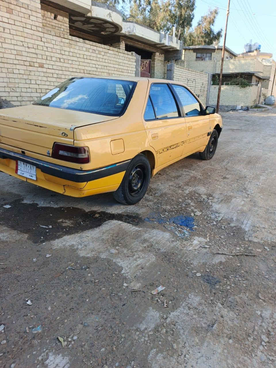 بيجو لميس للبيع مديل 2011 سيارة بسمي تحويل ثاني يوم مصفرة هيئة او غرامات مكينة او گير مكفول سيارة حلوة  مكان بغداد المعامل السعر 33 او بيهة مجال 
***********
