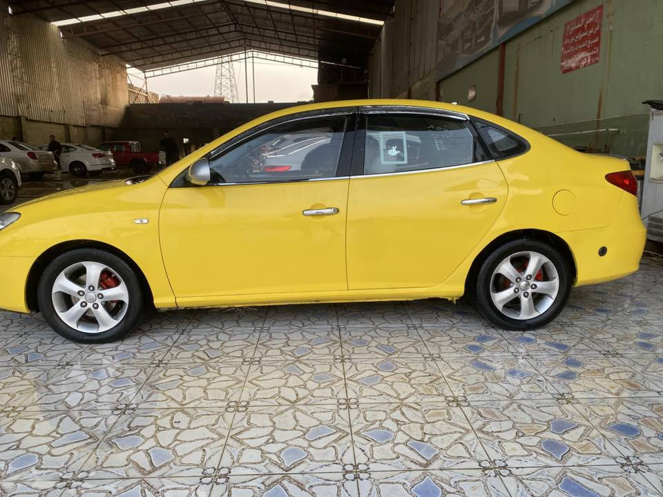 للبيع افانتي تكسي رقم ديالى 2009
شرعيها اني  بل موصل 
شرط لتحويل 
محرك قبل شهرين شديتو جديد 
تبريد وكاله جديد منضومه كامله 
 كيج ليزري + بيانو لمس 
منضومة غاز 80 لتر 
تانكي بانزين 60 لتر 
طخم جديد 
باتري جديد 
 دسمات جديد 
دسك خلفي 
 لايتات زينول فول قوه  
ضفيره  وضع شركه جلخ مابيها  
فيت بم جديد
 ستيرن تحكمات جهتين  

الضرر   القفل الباب الي وره السايق بي معجون ولباقي تلقيطات  

السعر 110 وبيها مجال لطيبين خابرني واستفسر اكثر  💕💕 خاص ما جاوب ***********
