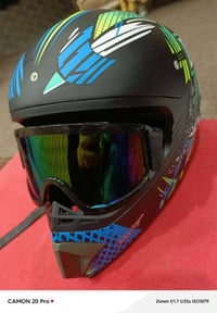 خوذة • موتوسيكل • تجنن