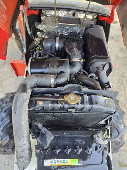 ينمر ياباني F7دخول جديد ممشتغله داخل العراق ولا متر نضيفه جدآ على وضع الشركه مكفوله من كلشي  محرك ٣ سلندر دبل اكسل  للاستفسار اكثر 
***********
السعر(٣٨ورقه)
العنوان بابل
