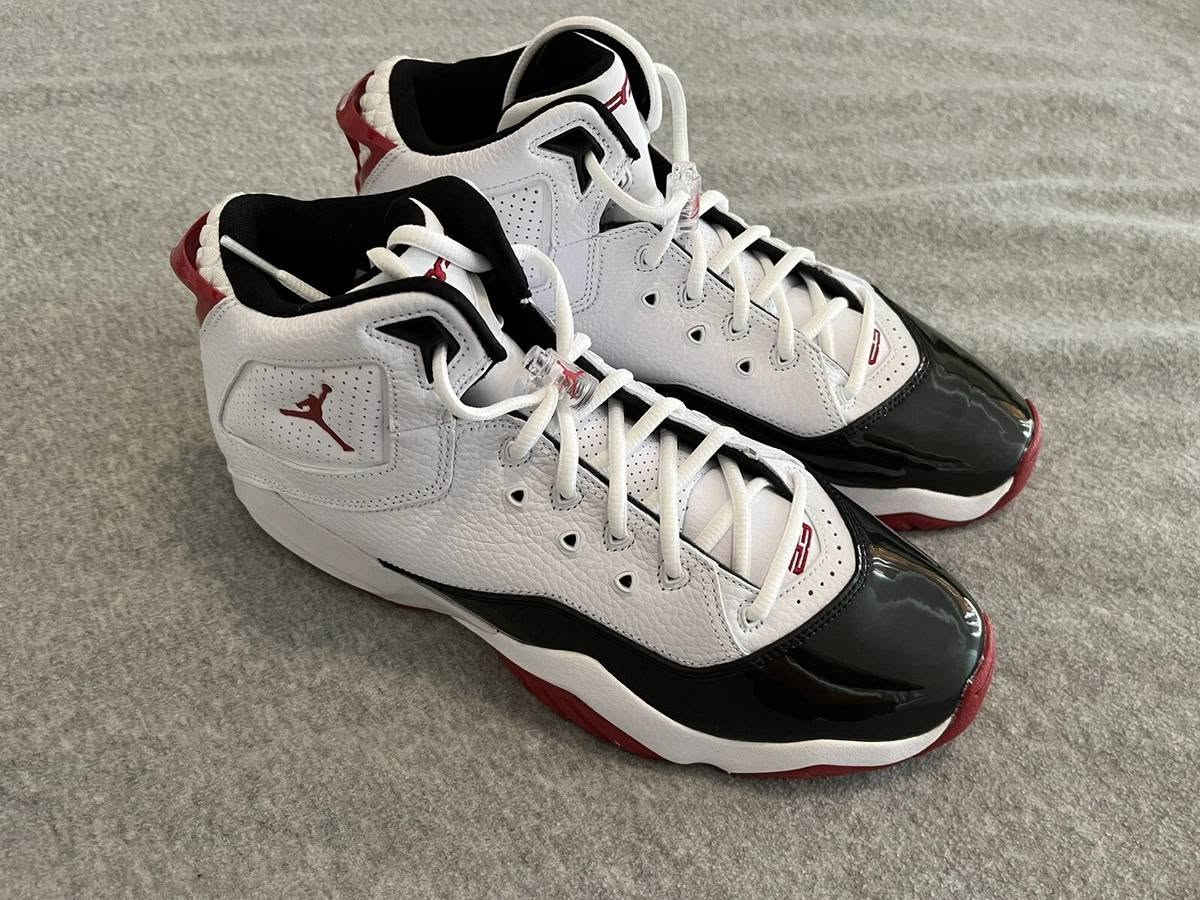 🔥 FOR SALE – Jordan B'Loyal Shoes 🔥
👟 Model: Jordan B'Loyal
📏 Size: US 7
🎨 Color: White / Black / Red
✅ Condition: Brand New (No Box)
💰 Price: 150,000 IQD
📞 WhatsApp: ***********
📩 Serious buyers only. Contact on WhatsApp.
