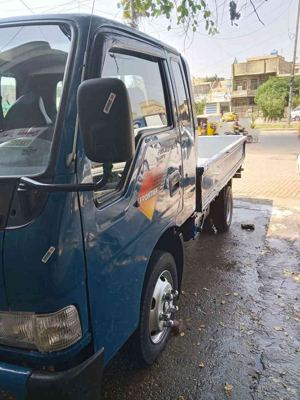 السلام عليكم فنتيره فحل للبيع موديل 2000 رقم بغداد انكليزي سنويه 31 مشروع وطني مكفوله من الضربه والكص والتبديل مكينه وكير واكسل مكفول شاصي مكفول تاير خلفي محور 14 تخم تاير صدر جديد سياره جاهزه السعر 80 وبيه مجال مكاني بغداد مدينة الصدر الشراي يخابر ***********

