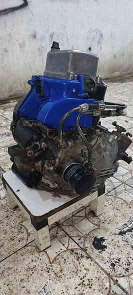 السلام عليكم
محرك موديل ٢٠  للبيع محرك خير من الله 
لاتنقيص لاصوت لابخار شرط الشغل 
العنوان واسط السعر ٦٠٠ وبي مجال
رقم الهاتف ***********
