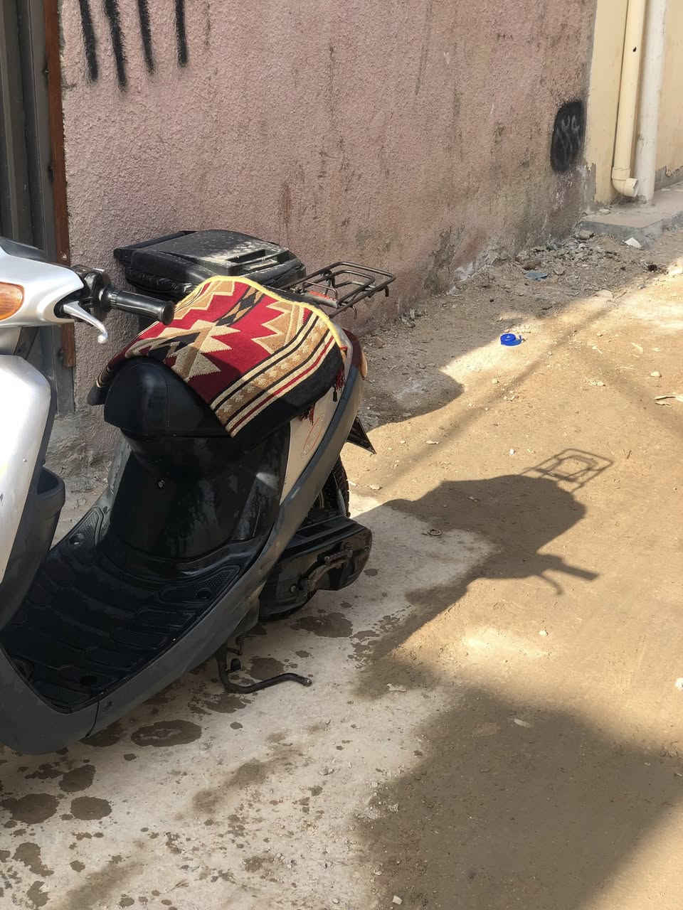 السلام عليكم بطه الفين وتلاه جديده سلف هندر كلشي شغال بيه ما مفتوحه جيب فيتر وياك وتعال جديده بس اني ما غاسله السعر ٤٥٠ وبيه مجال العنوان كربلاء  ***********
