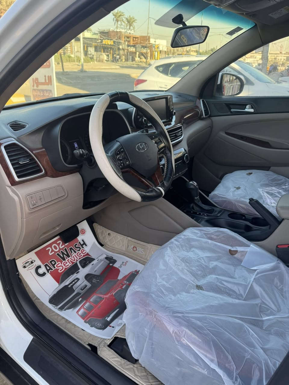 سلام عليكم احبتي
للبيع توسان 2020 خليجيه
ماشيه 98
رقمه واسط مشروع وطني يعني تتحول وين ميعجبك
مبدل بيه جاملغ ايمن وبيه بارد السووونار ب منشور
شاصي ولغد مكفوووول
طاك بيه دبل ايرباك
سياره نضيف وجاهزه 
بالعافيه ع ياخذه
سعره 178 وبيه مجال بصيط
عنواني بغداد بلديات / ***********
