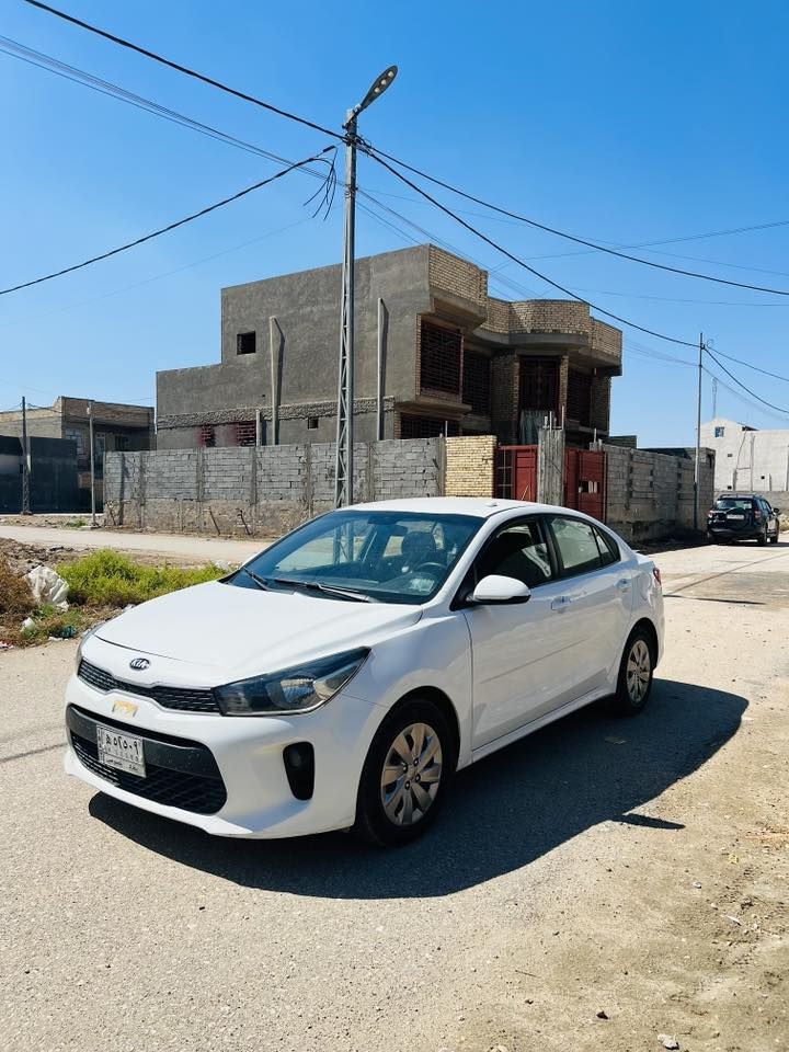 سلام عليكم ريو2018كير ومحرك وحداديه كفاله تخم تاير جديد مال جناي جاهزه الاخير محرك1600بيها2قطع صبغ فقط كير Atالمرغوب محرك ما مفتوح
السعر92وبيها مجال
الاتصال***********
مامتواجد بلخاص 👆👆
مواصفات السياره 
شاشه 
تحكم استيرن 
كامره 
نضام ايكو 
حساسات
