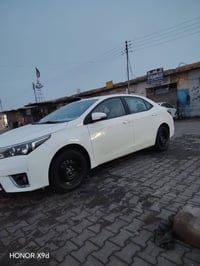 كورولا • ٢٠١٥ • صبغ اصلي