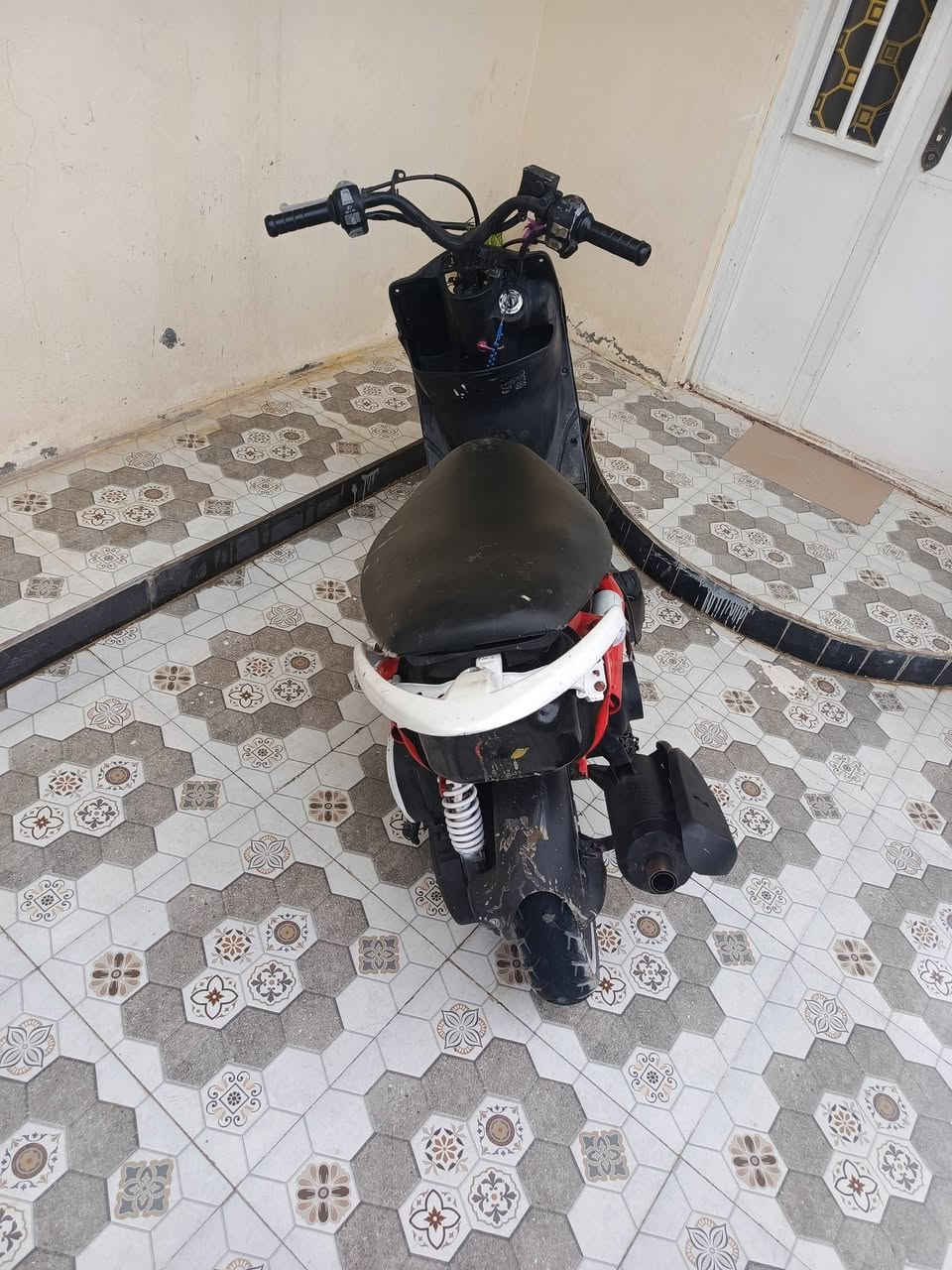 ماكس للبيع دراجه خير من الله السعر ٣٥٠ رقم الهاتف ***********
