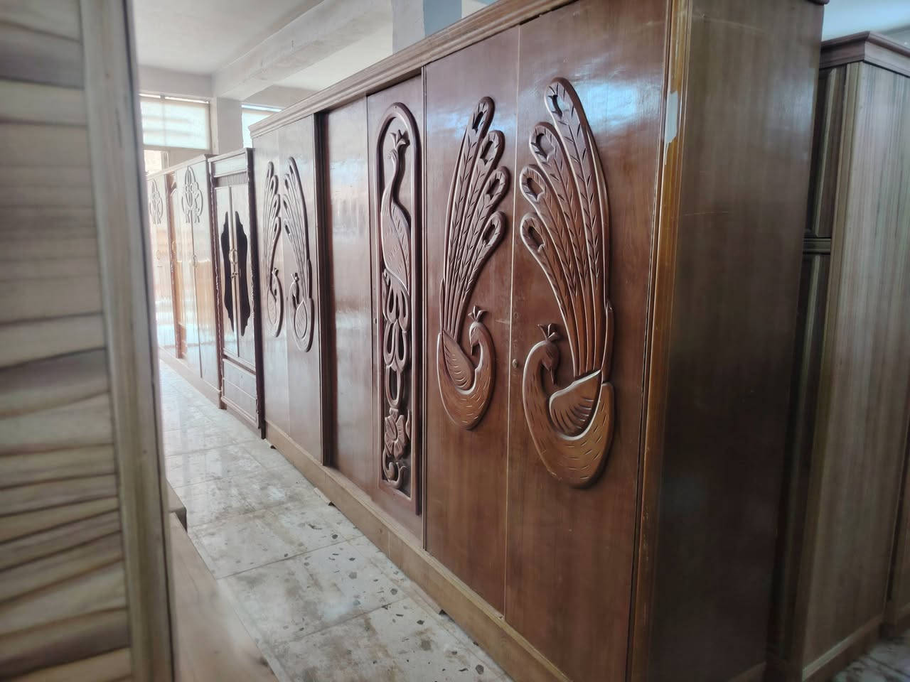 *********** يوجد لدينا جميع اخشاب مستخدم وجديد
