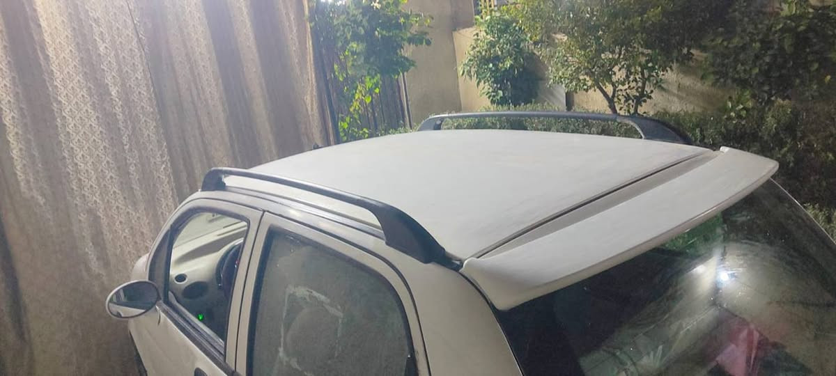 السلام عليكم كيكو للبيع بسمنه الرقم انكليزي السياره مكفولة من الضربه والصبغ ماعدى لمأشر عليهن مثل ما موضح بلصور هنه مو ضربات بس طخات بسيطه ومكينتها حلوه المكان الشعب السعر 28 بيها مجال للأستفسار ***********
