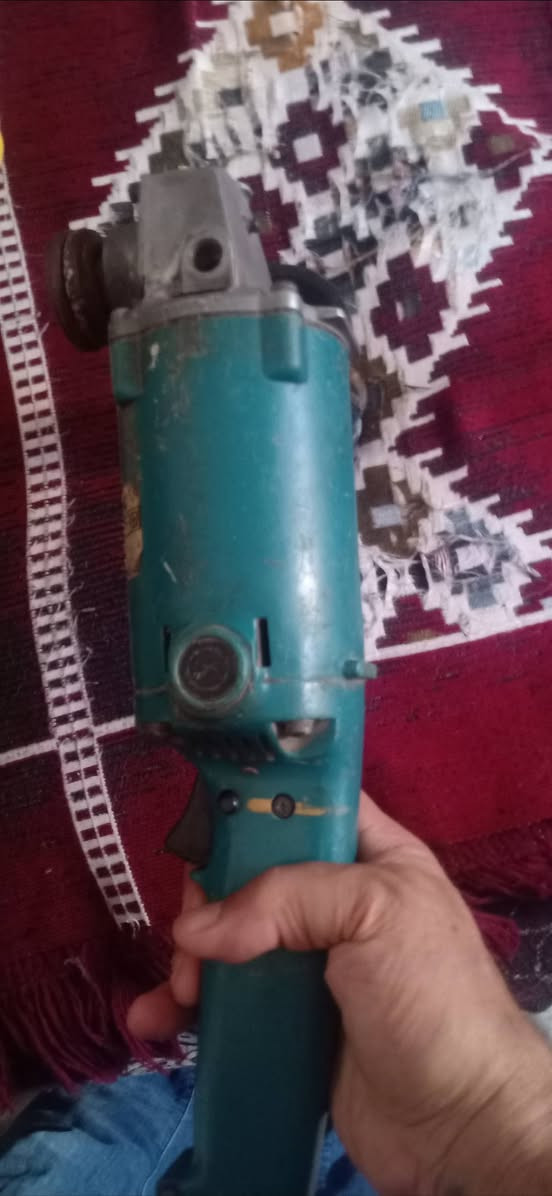 صاروخ ماكيتا اصلي شغال كويس جدا صوته واطي بدون صيانه صاروخ شغال كويس جدا حلوان, القاهرة


**إذا كنت صاحب هذا الإعلان وتريد حذفه لأي سبب، رجاءا أرسل رسالة إلى الدعم الفني**
