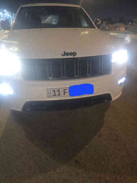 السلام عليكم جيب ثماننيه ٢١ خليجي بيها مكانين تكحيل كارت فول موصفات ٣٥ $وبيها مجال  قليل الشعب شارع الصحه ***********
