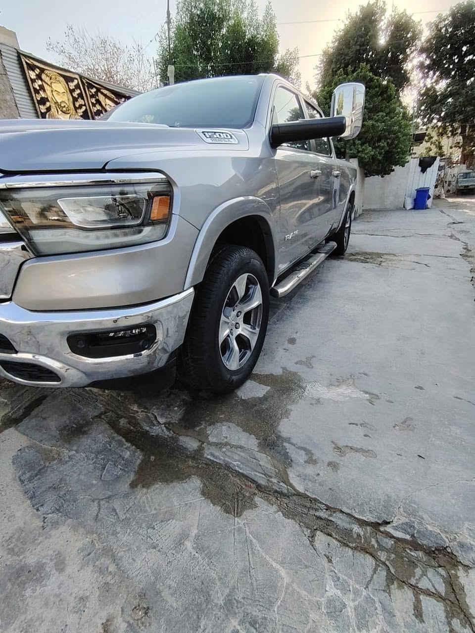 رام ٨ سلندر المرغوب مواصفاتها معروفة و سونار داخل المنشور رايدها ب ٢٩٥ مكانها الطوبجي 
***********
