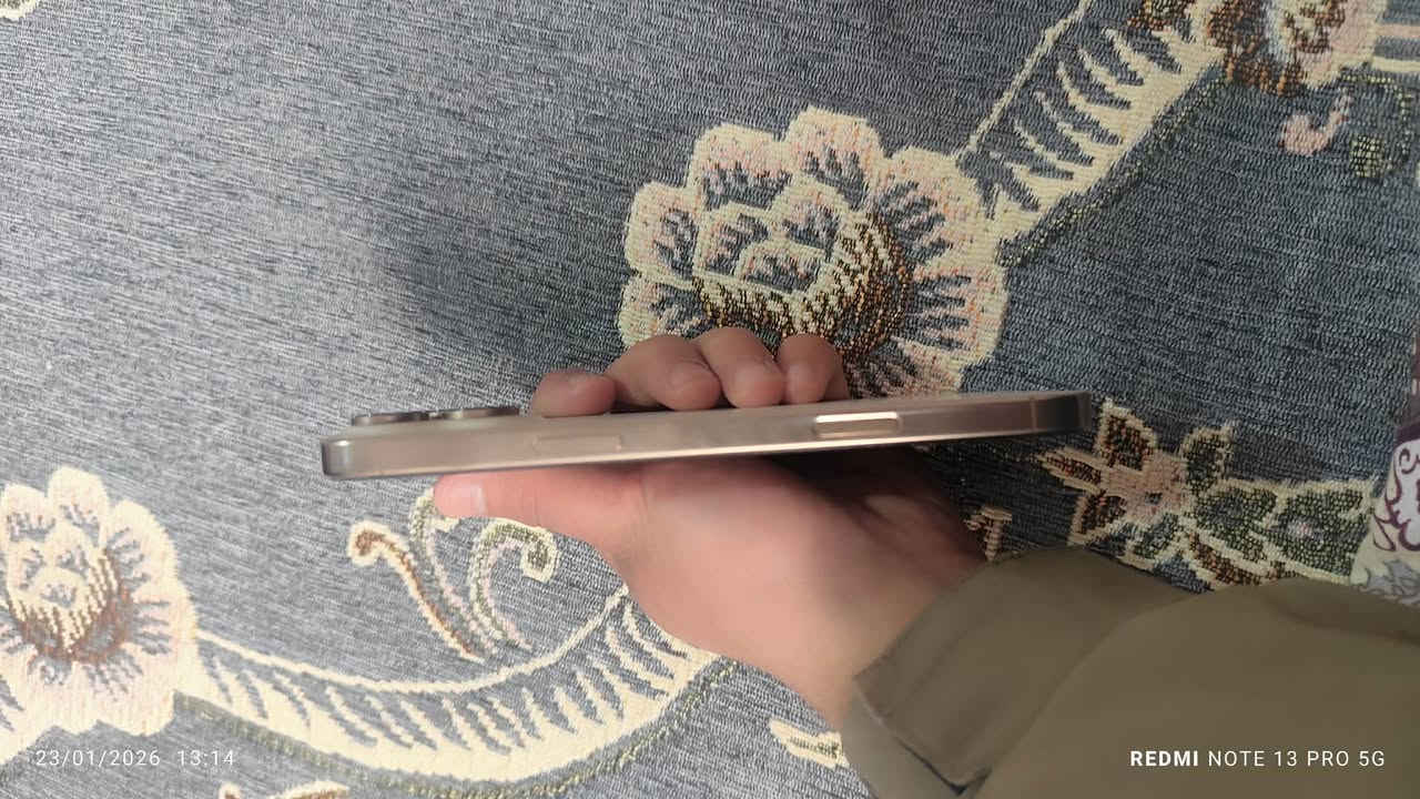 سلام عليكم
ايفون 16برو ماكس 
جهاز جديد مستخدم شهرين 
بطاريه 100
عدد دورات الشحن 54
كارتونه جديده 
بس كيبل مابي 
مكان بعقوبه 
السعر 1450
***********
