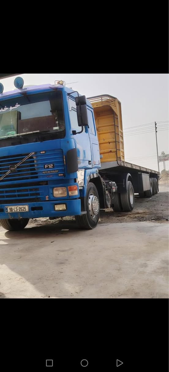 السلام عليكم فالفو 1993 مكينه 23 ستندر شرط عل سحك كلج جديد تبريد سبلت تخم تاير 3ازواج مربوطه تنكر رقم واسط 
***********
