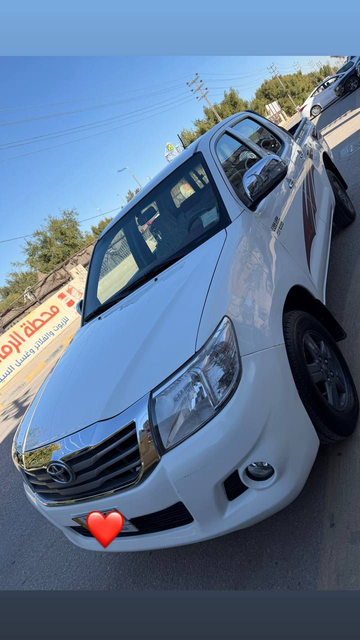 للبيع هايلوكس 2014 بيهة 3 مكانات صبغ رقم نجف كير محرك حدادية تبريد مكفول كير عادي السعر 155 مكانها بالنجف صور السونار موجودة *********** غير متواجد ع الفيس اتصال فقط
