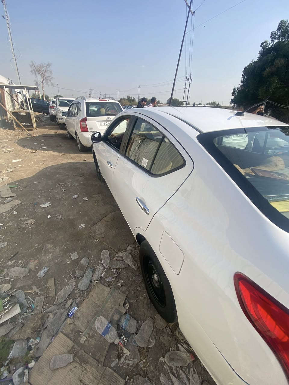 سلام عليكم
نيسان سني هندي موديل 2019
صبغ نصف باب سايق مع تبديل جاملغ عكس سايق
تبريد تدفئة بلادي 
رقم جديد انكليزي باسمي سياره
سيارة نضيفة ونصبته حلوة 
سعره97$بيه مجال حك عمله فقط 
للتواصل ***********
