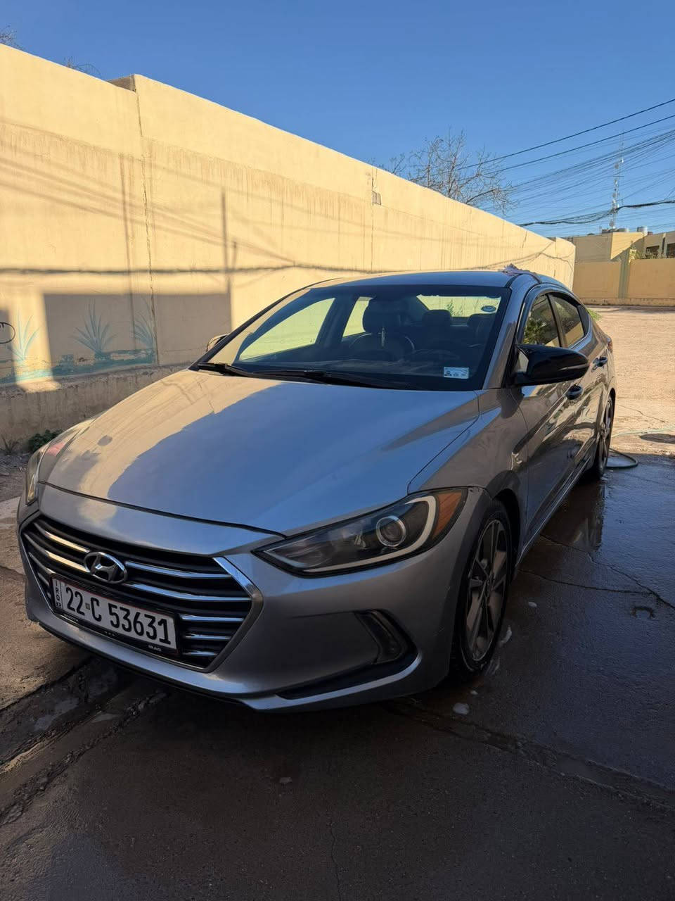 السلام عليكم ورحمة الله وبركاته
سيارة النترا للبيع 2017  محرك 2000 دوش وارد امريكي
السيارة لمتد ماعدا الفتحة رقم اربيل باسمي سنوية لحد 30  حادثها خلفي حوض السبير
 ماشية 94 الف ميل
كشن السائق كهربائي
شاشة كبيرة
كامرة دوارة
شاشة اعطال
بصمة تشغيل وبصمة ابواب
تدفئة كشنات
رادار جانبي ( نظام النقطة العمياء)
حساس اطارات
نظام ايكو وسبورت وعادي
تبريد بيانو منفصل
تحكم استيرن جهتين
مانع انزلاق
مثبت سرعة 
بك لايت ليد
للاستفسار يرجى الاتصال 
***********
