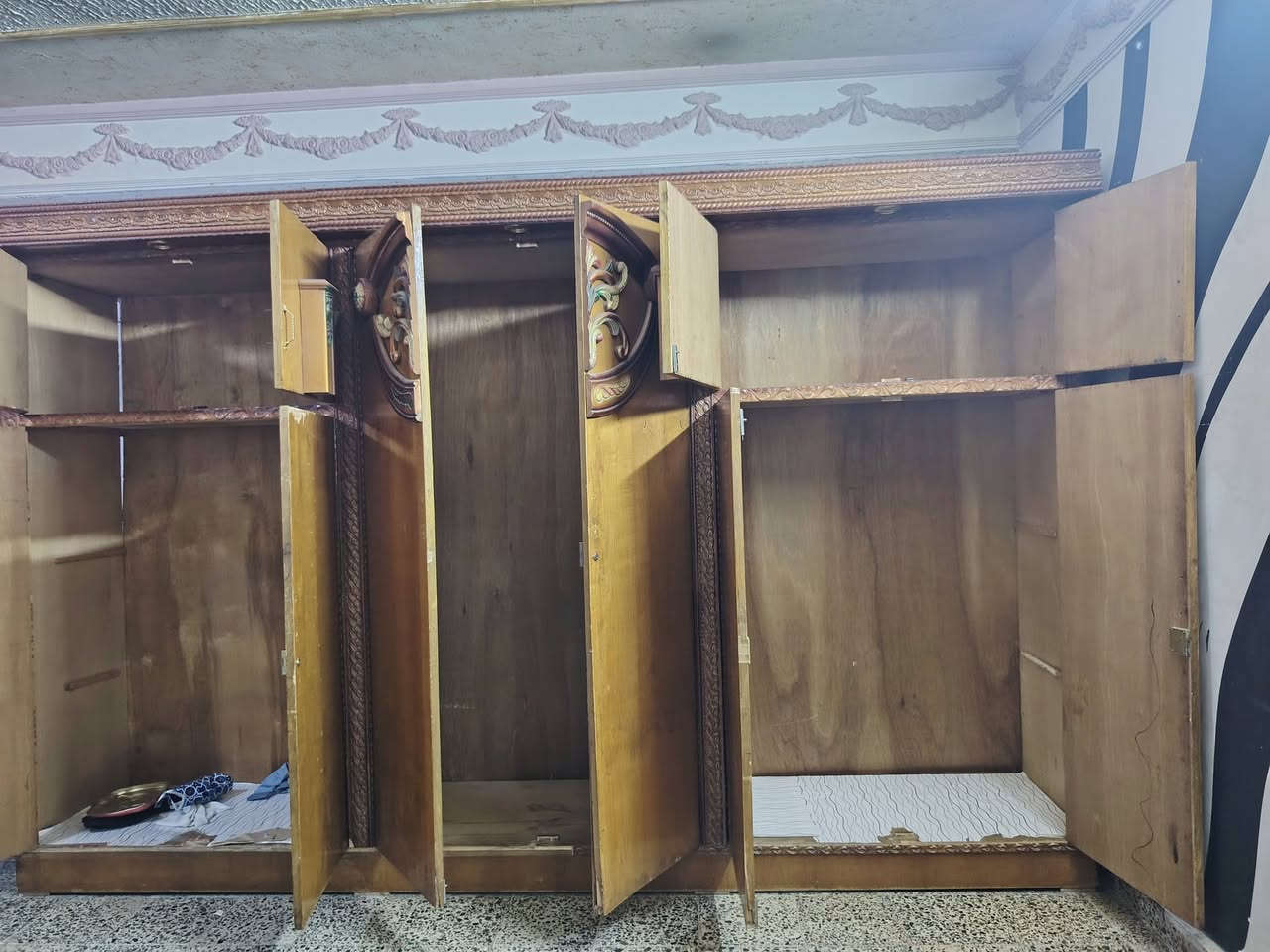 كنتور وميزه للبيع ب١٥٠


**إذا كنت صاحب هذا الإعلان وتريد حذفه لأي سبب، رجاءا أرسل رسالة إلى الدعم الفني**