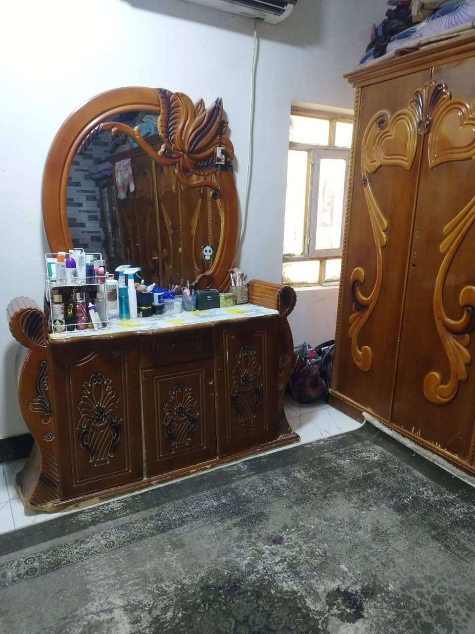 غرفة للبيع ب٥٠٠ وبيه مجال


**إذا كنت صاحب هذا الإعلان وتريد حذفه لأي سبب، رجاءا أرسل رسالة إلى الدعم الفني**