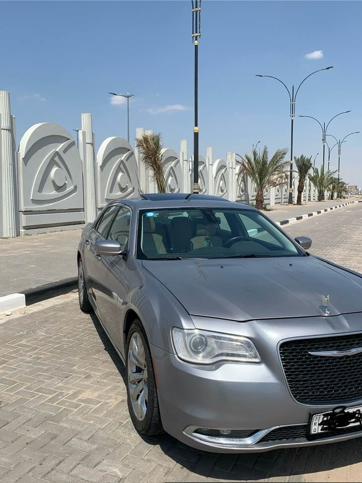 ‏سلام عليكم وبامه  15 مسجلة 22 سنوية الحد 30 رقم ذي قار صاحبها بالبصرة والسيارة بالبصرة السيارة نظيفة بشكل بيهه حادث بلجاملغ 
 الخلفي بسيط رقم الهاتف 
***********
السعر 160 وبيهه مجال قليل
‏سيارة فول مواصفات
