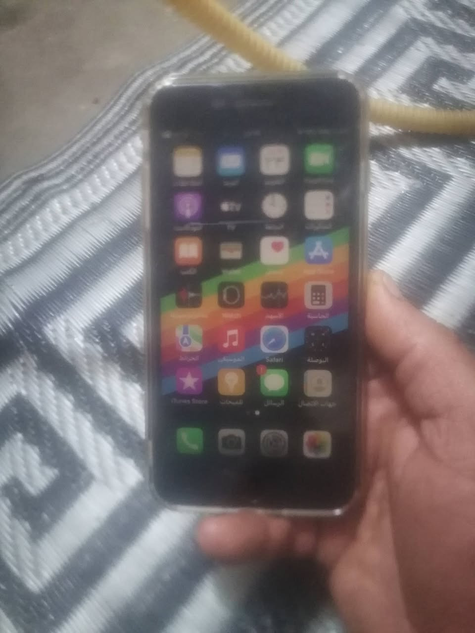 السلام عليكم. مكلف بنشر موبايل للبيع. ايفون ٧بلاص الذاكرة ١٢٨.الجهاز كلو شغال. بس بي شروك بسيطه بالمس ما مأثر عالشاشه. الجهاز كله شغال حتي البصمه شغاله. صحاب الجهاز مستعجل على بيعته. لأن متوازي على فلوس رايدو بسعر مناسب ٥٥ الف قفل قفل. الملحقات كيبل شحن اصلي. ***********
