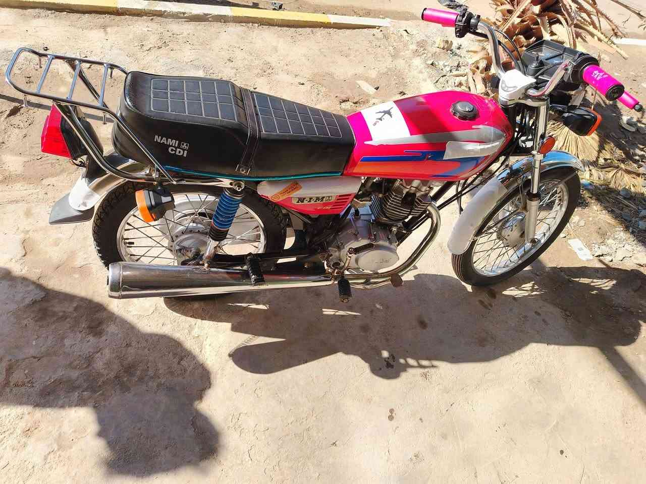 سلام عليكم البيع موديل 22وراقهه كامله كفاله عامه كهربائيّ شغاله ومامفتوحه سعر 700وبيهه مجال بصيط خاص مفتوح الو تصال على ***********مكاني شطره دراجه جاهزه
