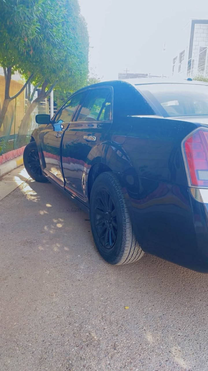 اوباما موديل 2014
لون اسود
بانوراما
لايتات زنون
بجم محدث 2018
حساسات خلفيه
كامره خلفيه دواره
تخم تاير جديد
صدر جديد
فيت بم وادامه كامله 
محرك 3600
اكسل جديد
شاشه جبيره
كير طياره
كشنات جلدتدفئه
تدفيه بالمري الجانبيه
تحكم  ستيرن جهتين
شاشه عرض عطلات
حادثه سطحي جاملغات ثنين اماميه وبنيد صبغ
اشاير بالمري
كرسي كهرباء
ماشيه 91 الف ميل
3 بصمات
للاستفسار الاتصال عالرقم *********** بغداد, العراق
