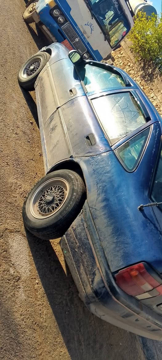 السلام عليكم فكتره حجم 18 سياره خير من الله كامله مناقصه شي سعرها 36 بيها مجال ***********
