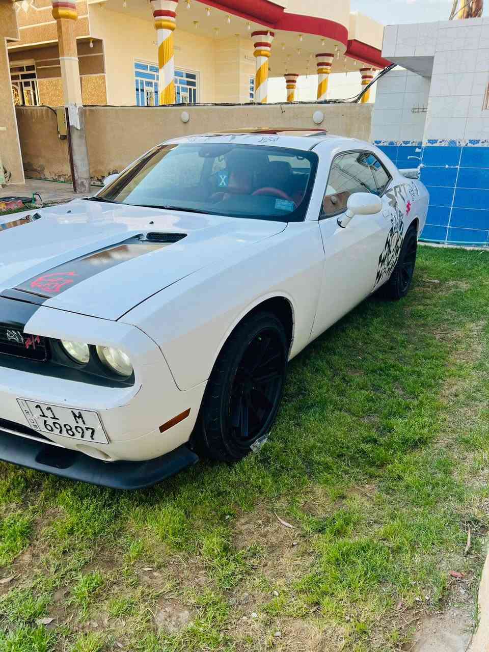 السلام عليكم للبيع جالنجر 2013 وارد امريكي
بيها قطع صبغ بدون دواخل عل فحص محرك 8 سلندر 

فول مواصفات محرك وكير شرط الفحص صاروخ 

رقم بغداد جديد دولي بسمي تحويل مباشر مكان سياره 

بغداد للاستفسار ***********
