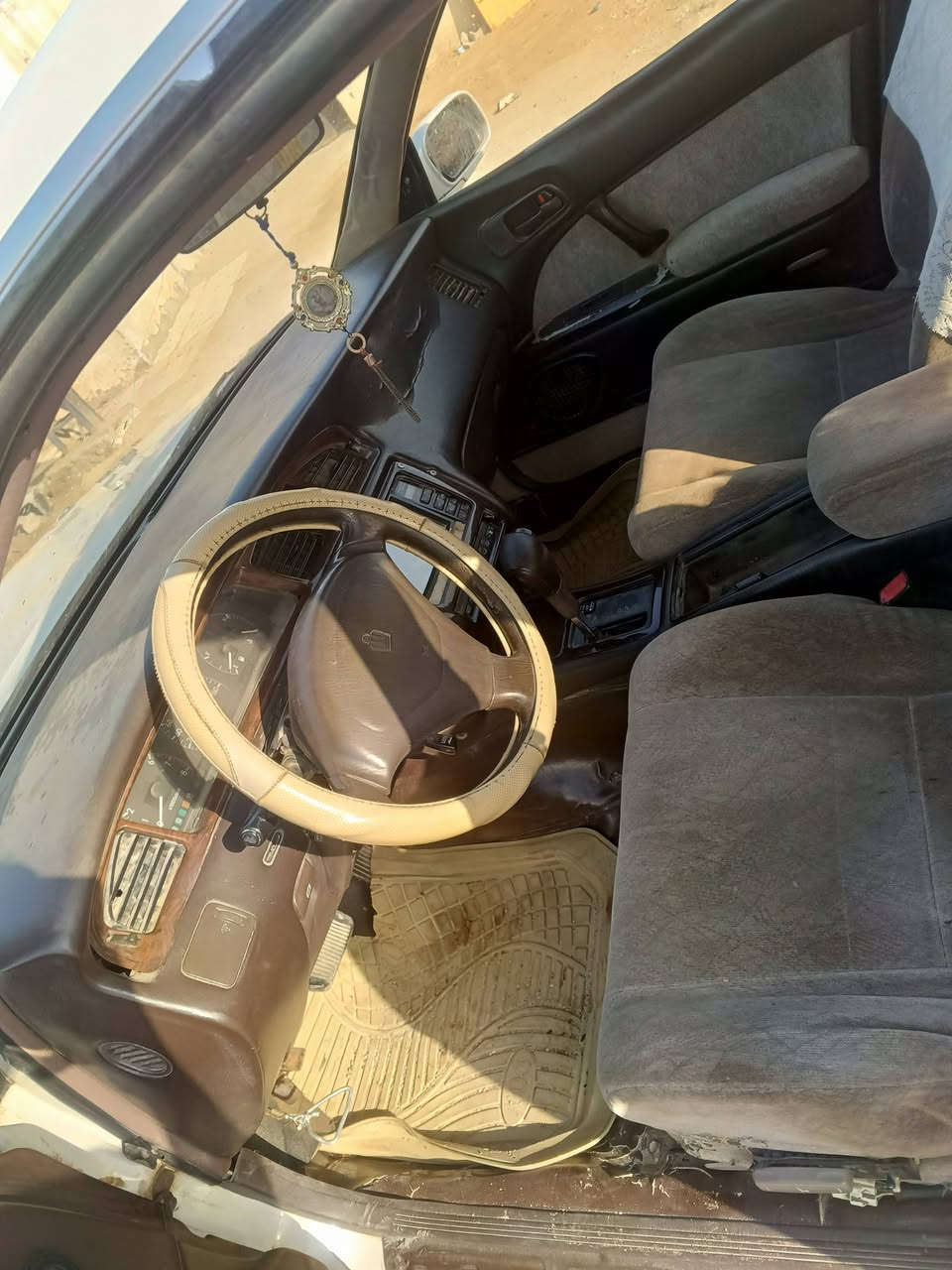 سلام عليكم تويوتا كراون بطه رقم بغداد رقم الماني سياره مكفوله من اصوليات  ومكفوله من صبغ بيه فقط بس بارد سعر50
اني مكلف بل نشر
***********
